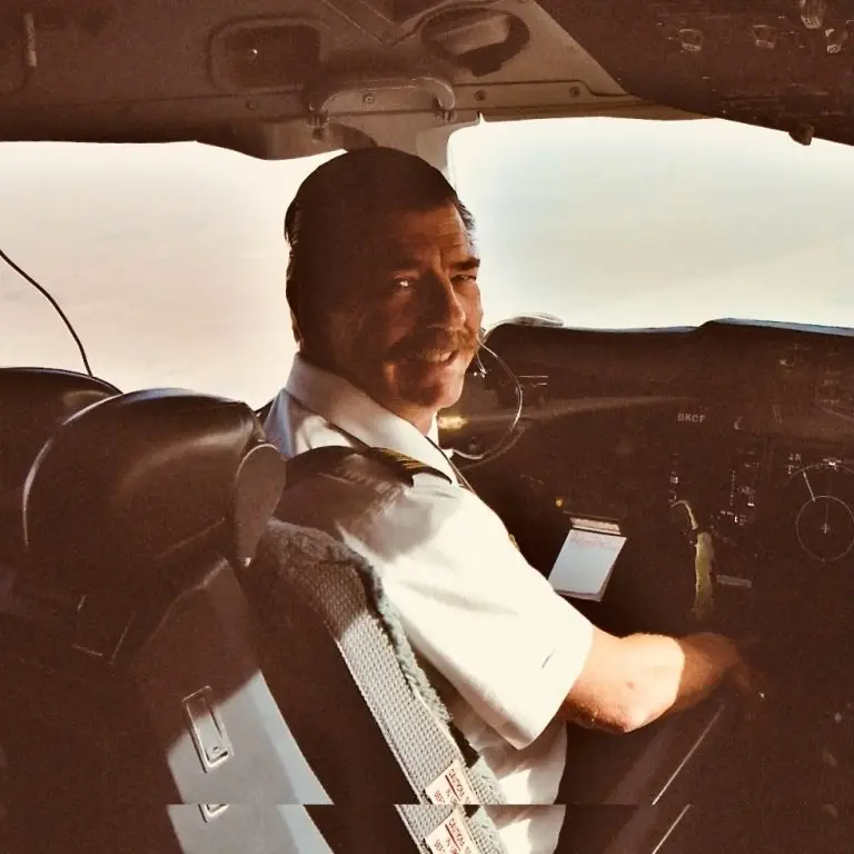 Samuel Don Smith in airline cockpit during his career as Delta Air Lines captain flying Boeing aircraft across America